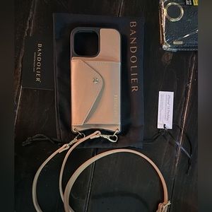 Bandolier for iPhone 14 pro max EUC Tan / Gold